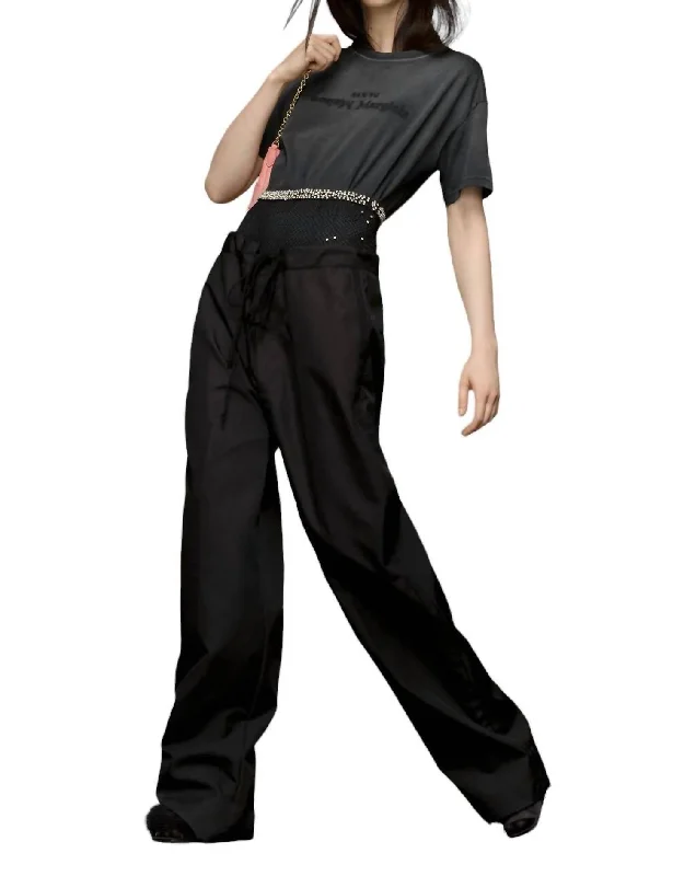 Oversize Pleated Trousers In Black